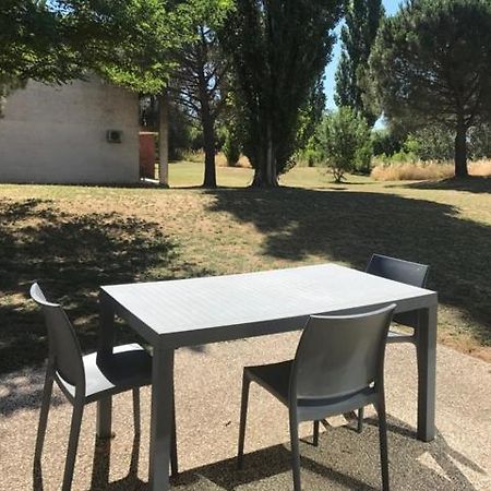 Appartement Arles, Au Calme Proche De La Camargue 6 Exterior foto